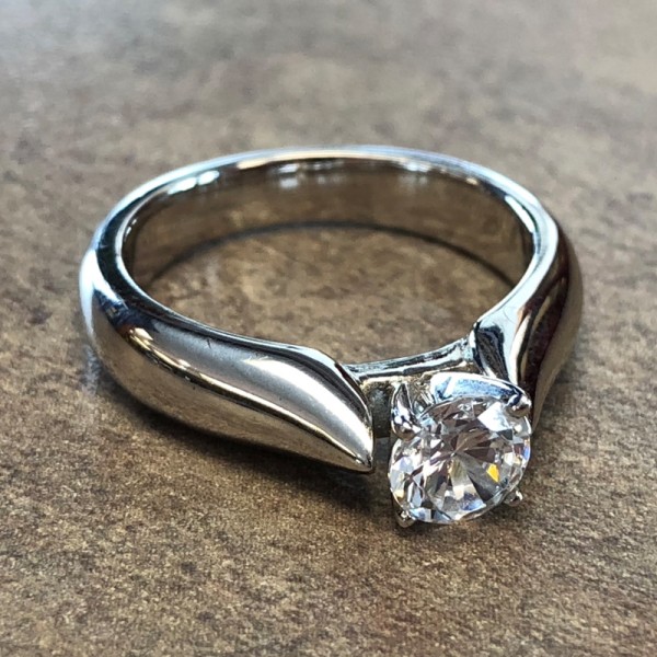14K White Gold Tapered Solitaire Engagement Ring